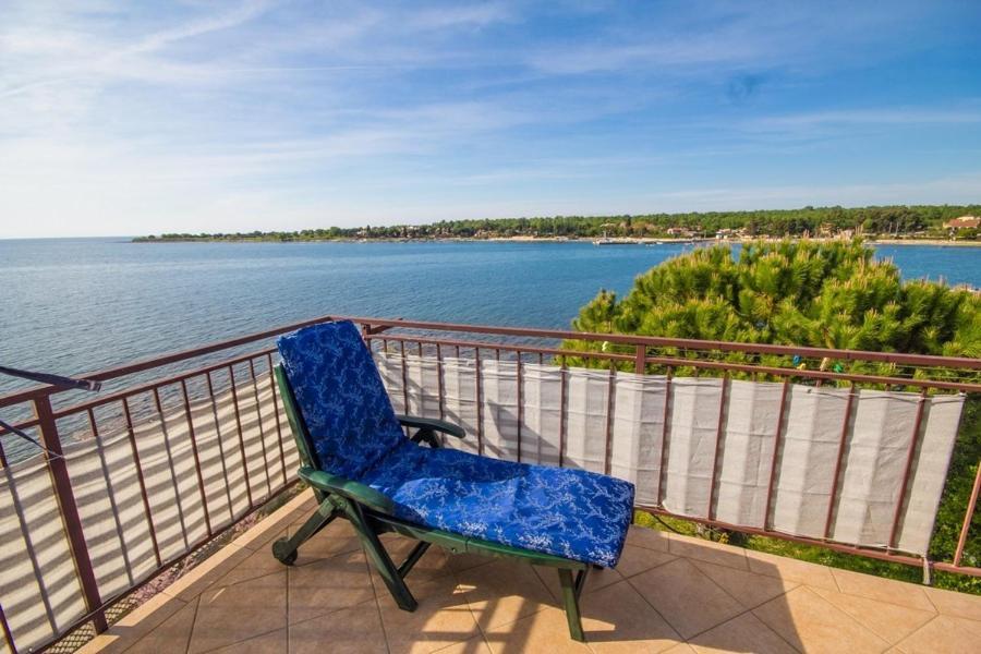 Apartment Bencic Karigador Dış mekan fotoğraf