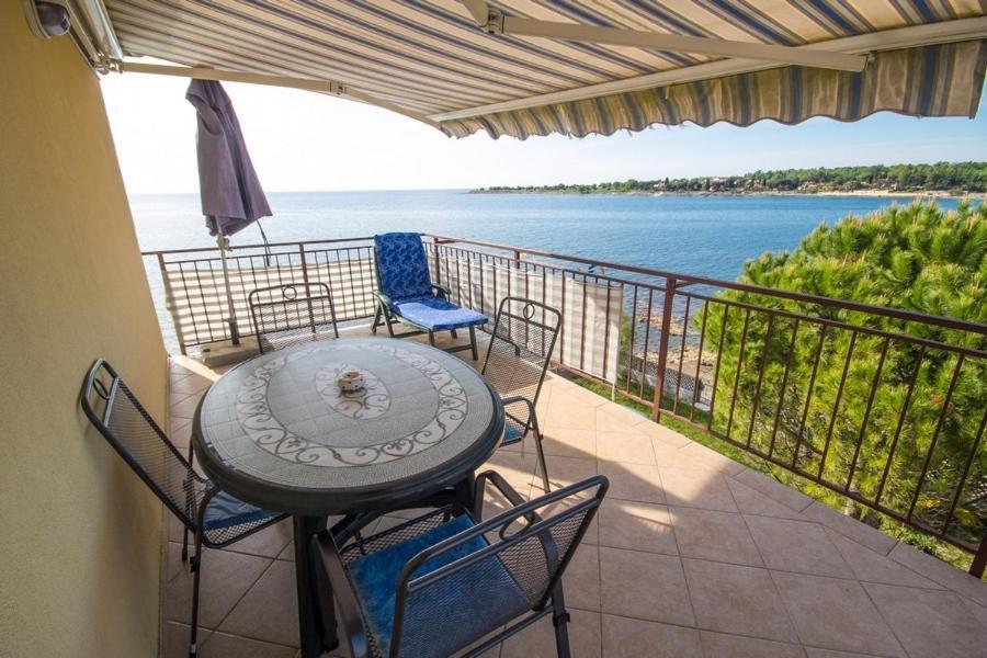 Apartment Bencic Karigador Dış mekan fotoğraf